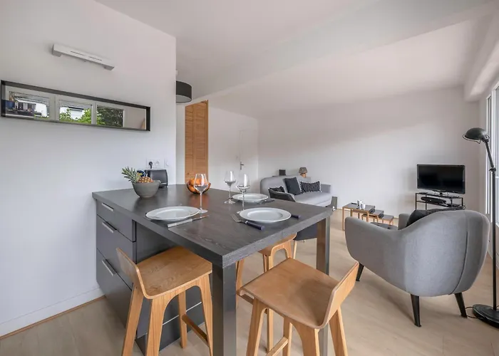 Decouverte En Duo En Plein Centre De * Ла-Боль-Эскублак