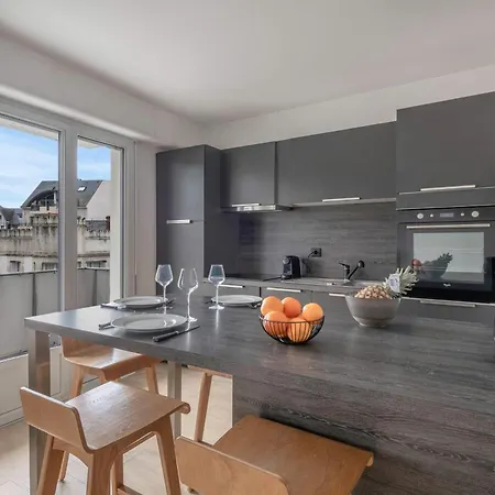 Découverte En Duo En Plein Centre De