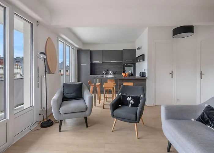 Decouverte En Duo En Plein Centre De La Baule-Escoublac